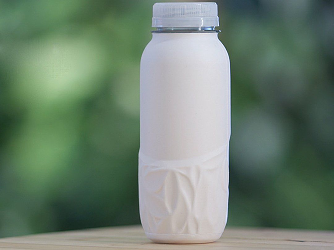 Coca-Cola coraz bliższa rezygnacji z plastiku. Papierowa butelka będzie testowana 1