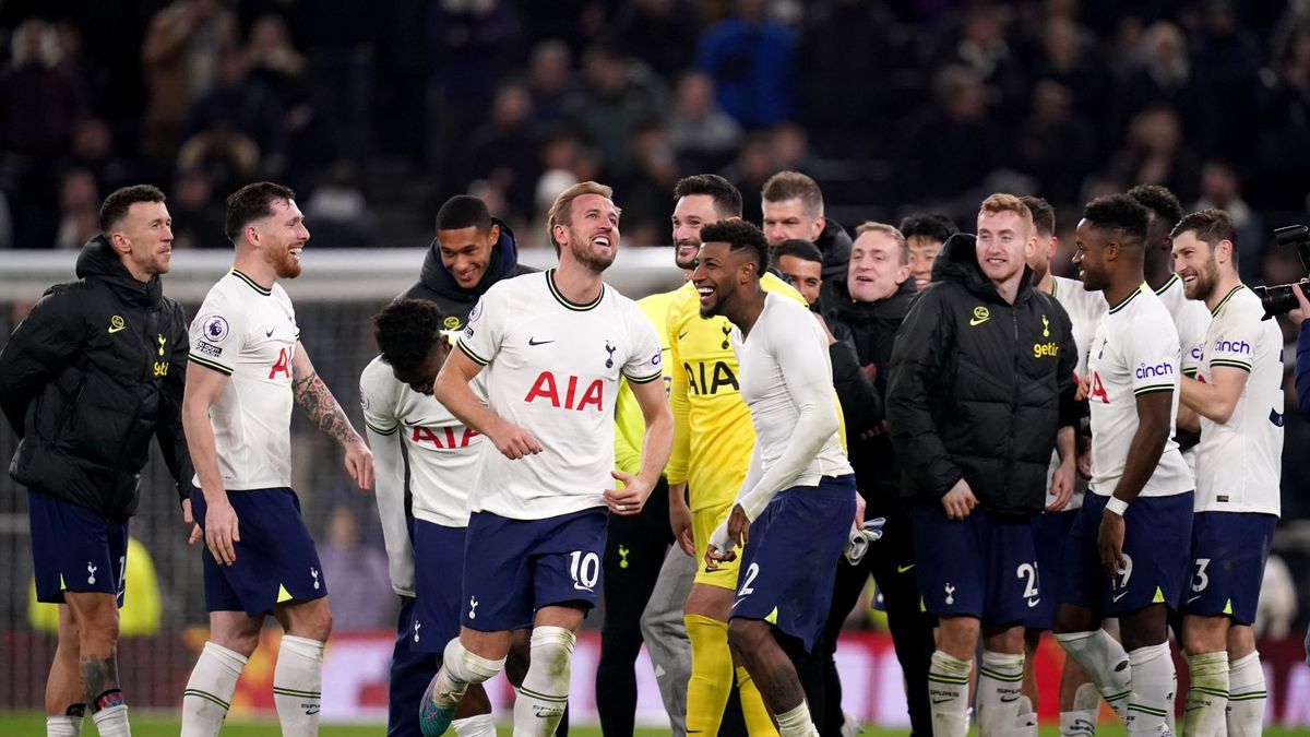 Zdjęcie okładkowe artykułu: Getty Images / John Walton/PA Images / Na zdjęciu: piłkarze Tottenhamu Hotspur