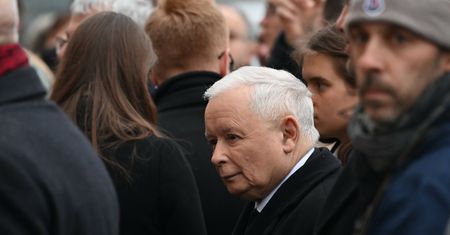 Jest nowy sondaż partyjny. Uwagę zwraca druga pozycja