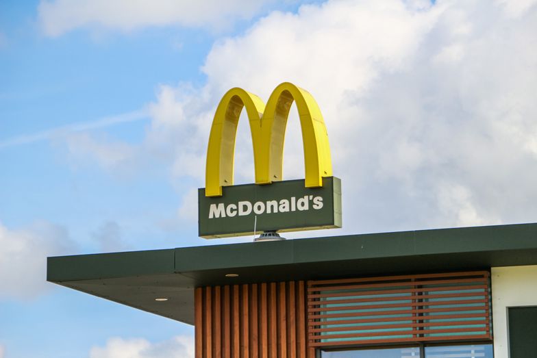 Darmowe posiłki dla służb mundurowych. W sieci zawrzało. McDonald's odpowiada