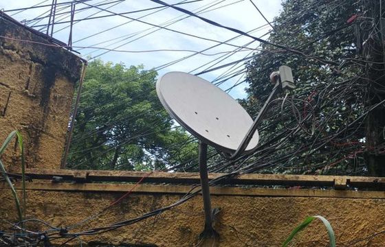 Jedna z najbardziej znanych platform satelitarnych podwoiła straty