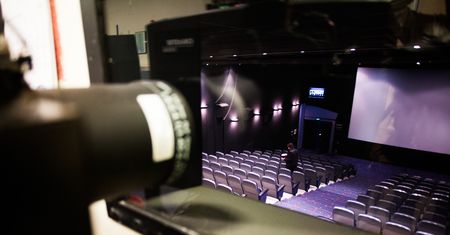 Warszawa. Trzy festiwale filmowe odbędą się online