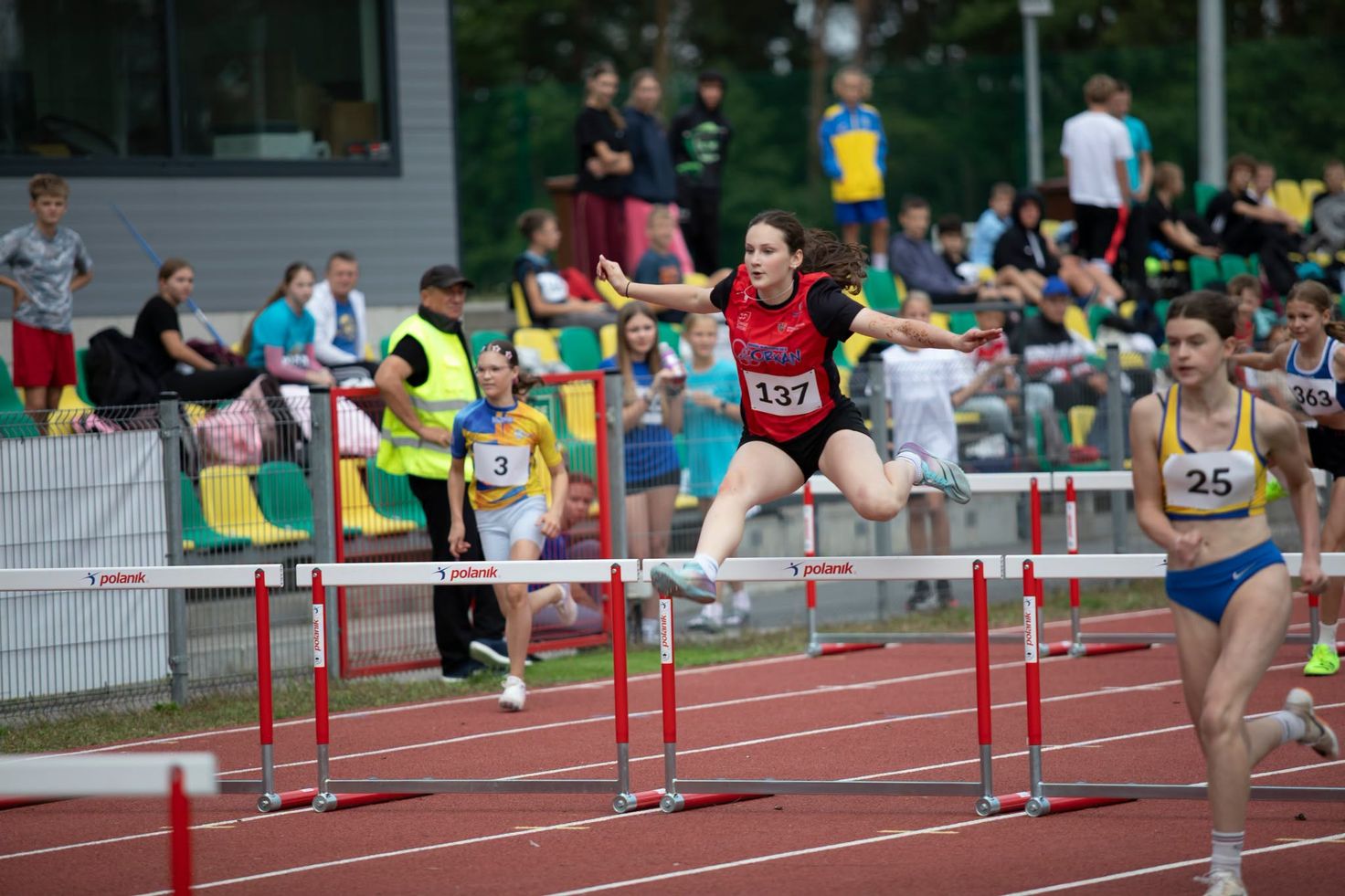 Lekkoatletyka na stadionie w Budzyniu