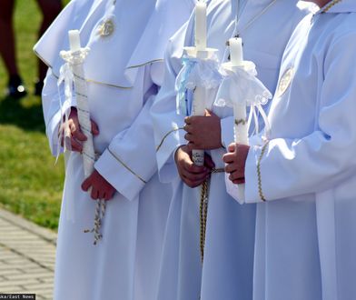 Ponad 7 tys. zł za komunię? Rodzice ujawnili kosmiczne koszty