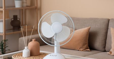 Jak ochłodzić mieszkanie bez klimatyzacji? 7 domowych sposobów na upał