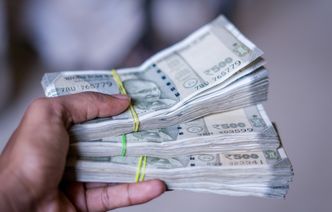 Napad w biały dzień na furgonetkę w Indiach. Podali się za bank centralny