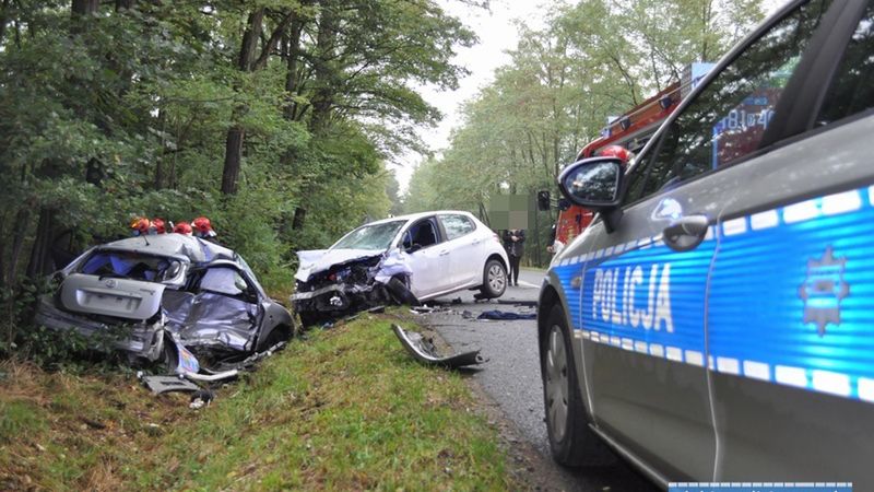 Jelenia Góra. Rodzina 20-latka poszukuje świadków wypadku. Przewidziana nagroda pieniężna