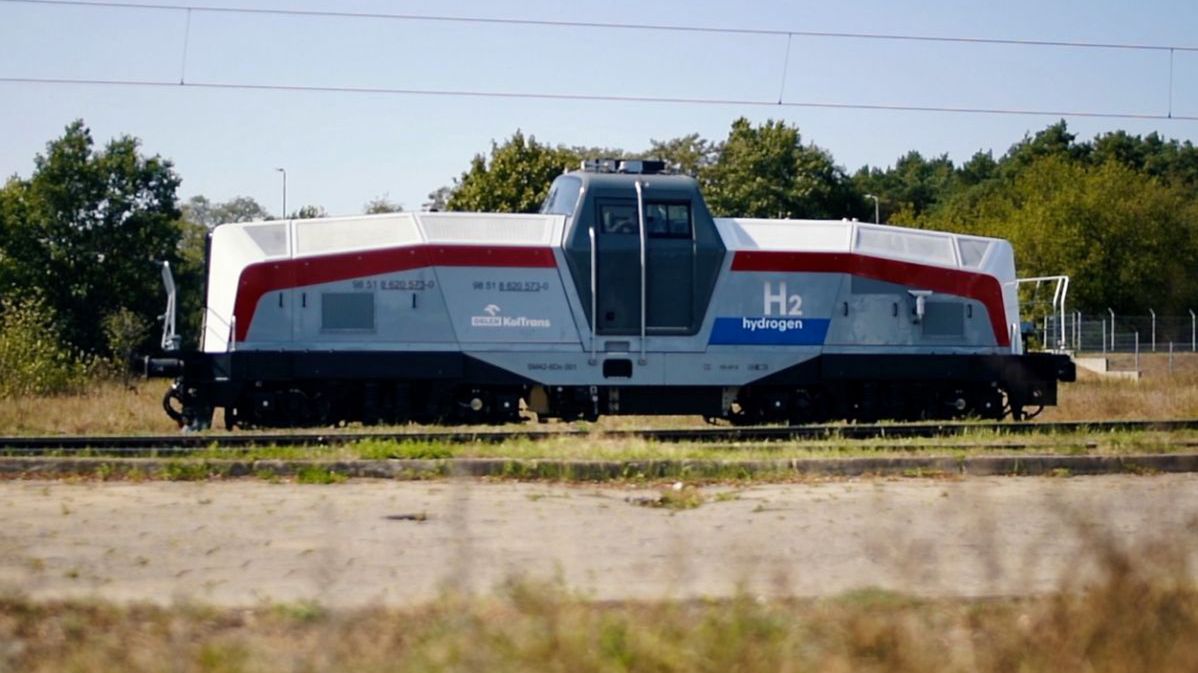 Lokomotywa wodorowa SM42-6Dn