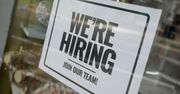 Płacą, by rekruterzy znaleźli im pracę. Nowy trend z USA