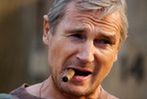 Liam Neeson bije oprychów dla pieniędzy