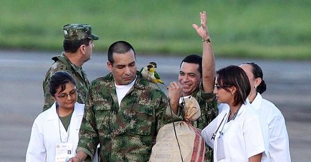 Partyzanci FARC uwolnili zakładników. Rząd nieugięty