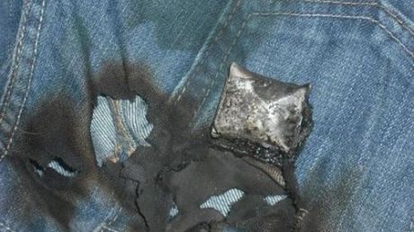 Komórkomania: Zapasowa bateria HTC Touch Pro spaliła spodnie, żeby się wydostać 1