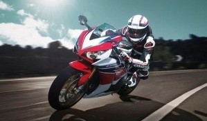 2014 Honda CBR1000RR Fireblade SP - film promocyjny