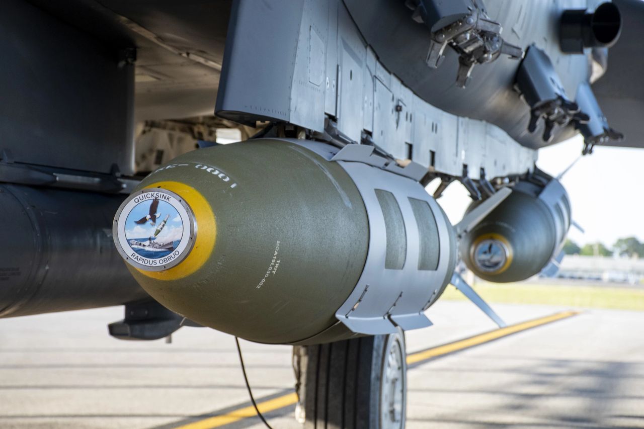 Bomba JDAM GBU-31 wykorzystana w programie Quicksink