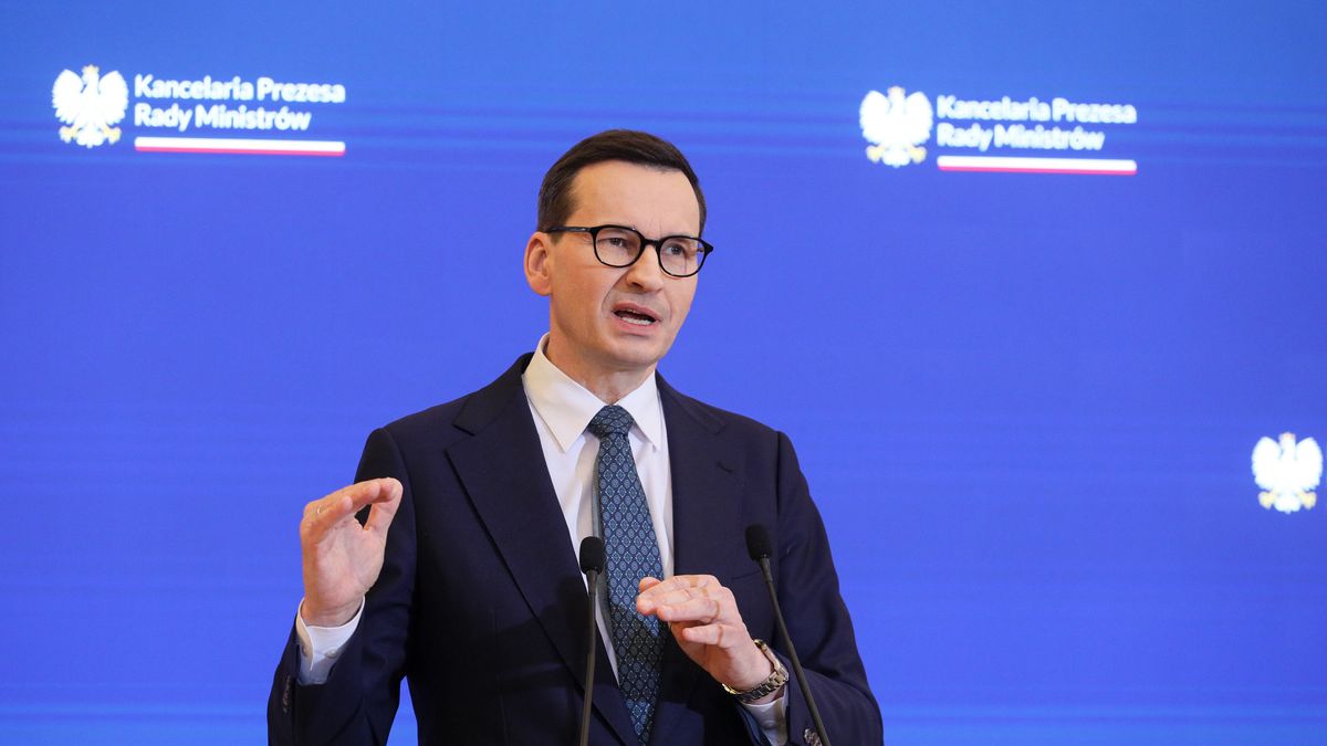 Mateusz Morawiecki
Warszawa, 10.01.2023. Premier Mateusz Morawiecki podczas konferencji prasowej po posiedzeniu Rady Ministr�w, 10 bm. w KPRM w Warszawie. Rz�d przyj�� projekt nowelizacji Kodeksu pracy wprowadzaj�cy zmiany m.in. w urlopach rodzicielskich. (mr) PAP/Pawe� Supernak
Pawe� Supernak
Kancelaria Prezesa Rady Ministr�w, kodeks pracy, konferencja, KPRM, po posiedzeniu rz�du, polityk, posiedzenie, premier, rz�d, rz�du, urlop rodzicielski, zmiany, briefing prasowy, kodeks, nowelizacja, praca, prasowa, rodzicielski, rodzicielskie, urlop, urlopy, zmiana
