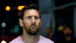 Messi zagra z "Lewym"? Media: możliwa "klauzula Beckhama"
