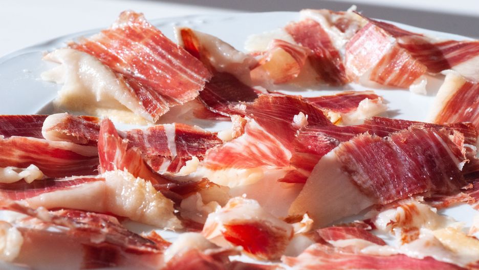 PABLO J. LOPEZdehesa, extremadura, bellota, alimento, crudo, mediterráneo, aperitivo, tapa, carne, cerdo, jamón, rojo, fresco, blanco, aislada, comida, cena