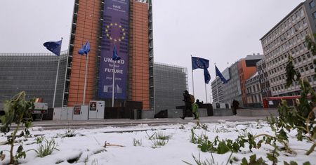 Przeszukanie biur KE przez belgijską policję. Sprzedaż nieruchomości pod lupą