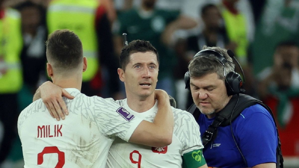 Zdjęcie okładkowe artykułu: PAP/EPA / Ronald Wittek  / Na zdjęciu: Robert Lewandowski