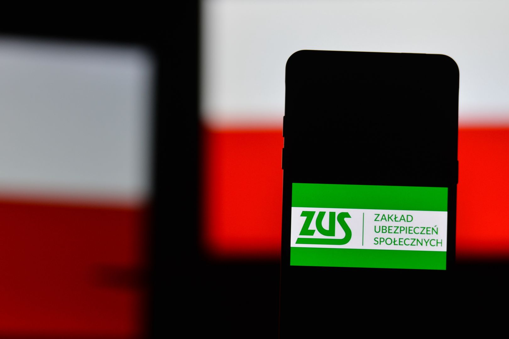 Oszustwo „na pracownika ZUS”. Zgłoszeń przybywa