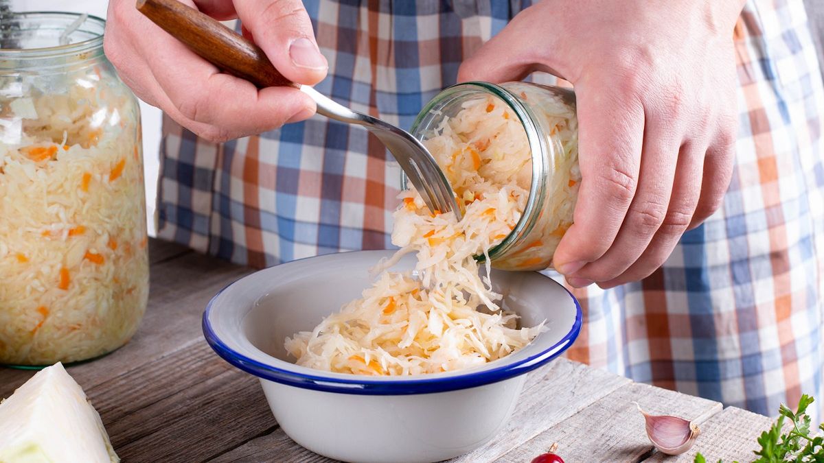 Czym różni się kapusta kwaszona od kiszonej?