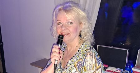 Ma 64 lata i jest DJ-ką. Ludzie nie mogą się nadziwić