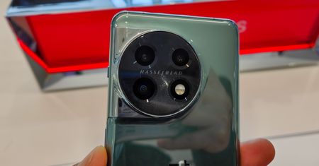 OnePlus 11 może być w Polsce słabszy niż w Chinach, ale lepszy niż w USA
