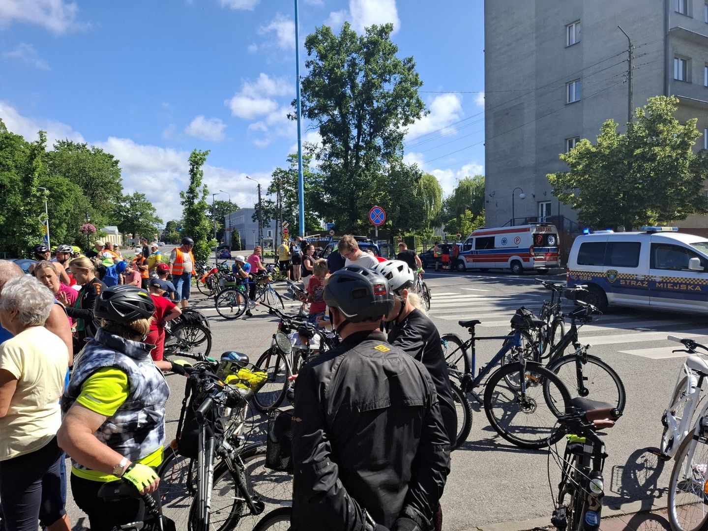 Trwa Ekologiczny Rajd Rowerowy drogami powiatu skierniewickiego