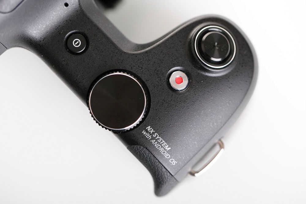 Samsung Galaxy NX – test pierwszego bezlusterkowca z Androidem, Wi-Fi i LTE [test] 6