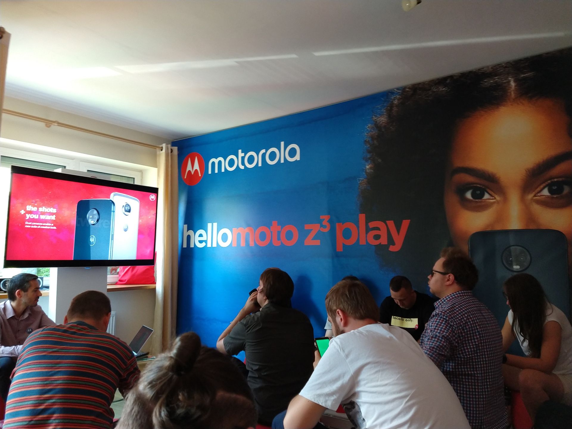 Motorola Moto Z3 Play - pierwsze wrażenia i zdjęcia z aparatu 10