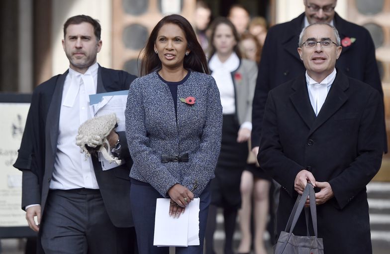 Na zdjęciu Gina Miller, liderka obywatelskiej grupy, która wystąpiła do sądu o wyjaśnienie kwestii zgody parlamentu na Brexit