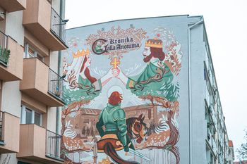 Poznań: Nowy mural na Jeżycach przypomina o 1000-leciu koronacji pierwszych polskich królów