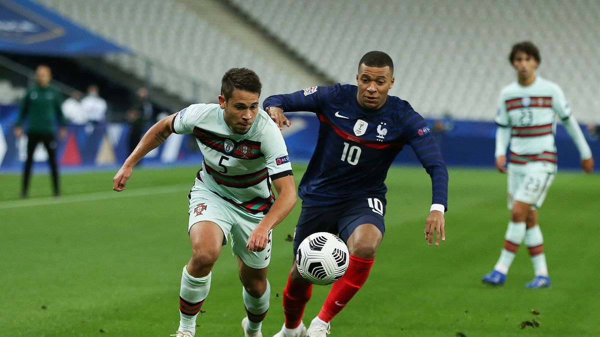 Raphael Guerreiro i Kylian Mbappe