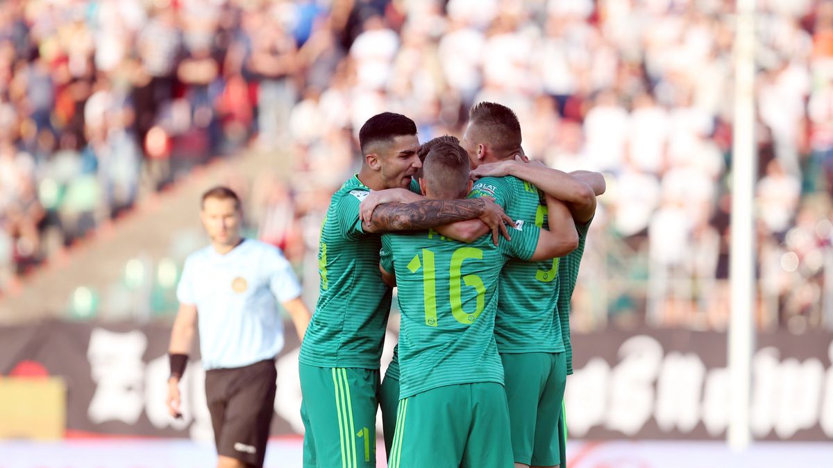 Newspix / Michał Chwiediuk / Na zdjęciu: piłkarze Śląska Wrocław