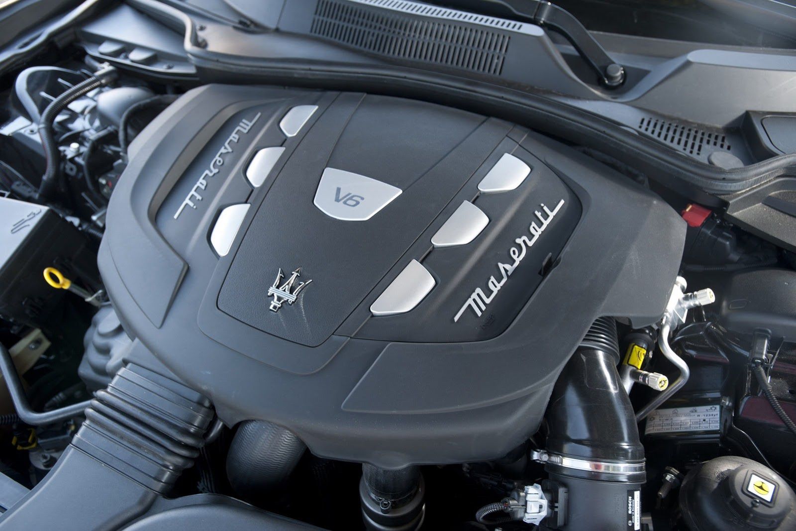 2014 Maserati Ghibli - Włosi wiedzą, co to piękno [galeria] 125