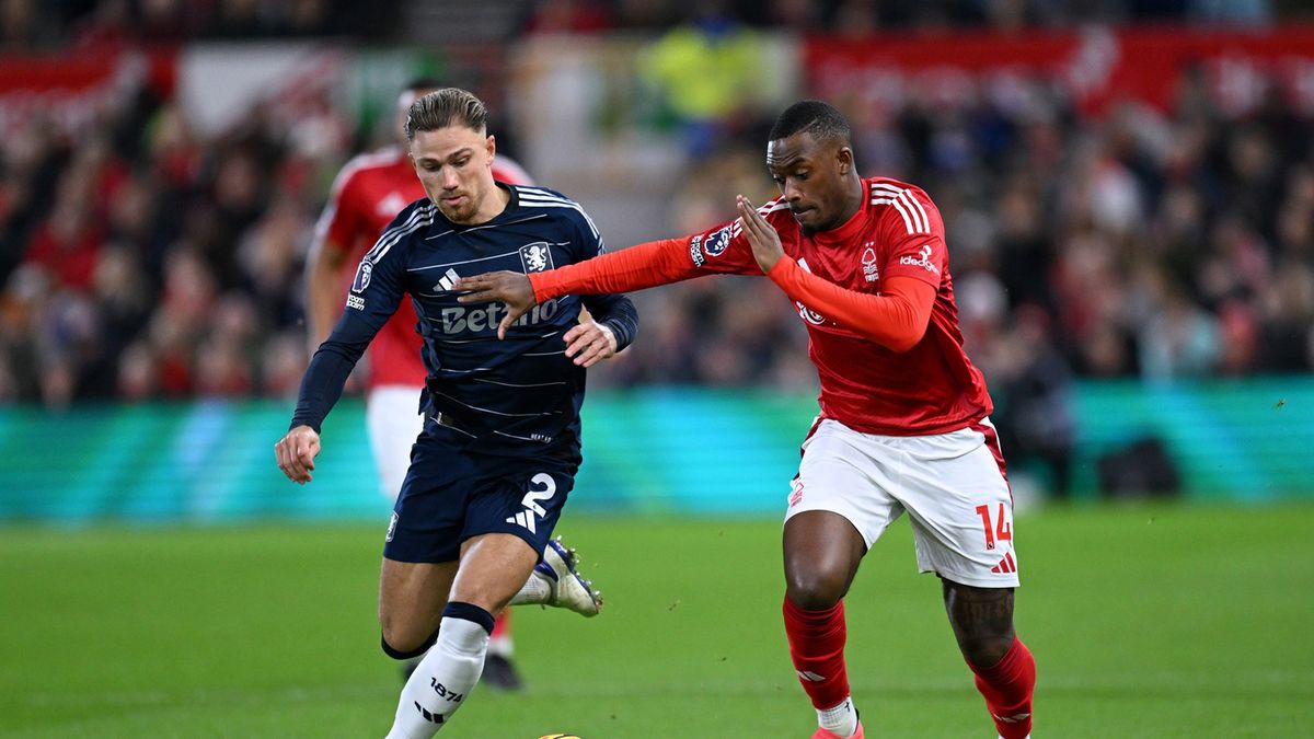 Getty Images / Michael Regan / Na zdjęciu: Matty Cash podczas meczu z Nottingham Forest