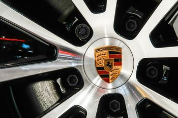 Porsche zamyka trzy spółki. Koniec marzeń o rowerach elektrycznych