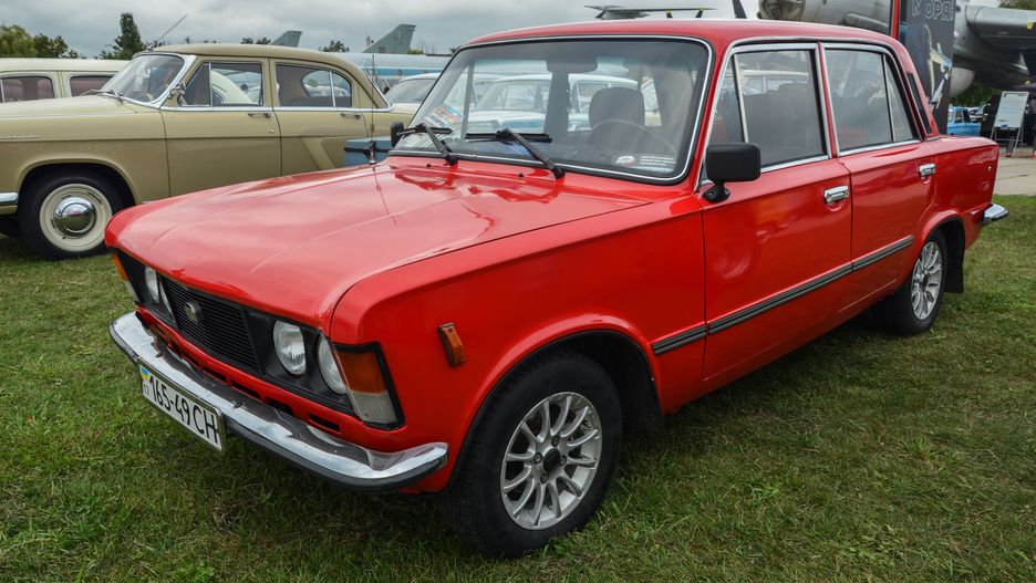  Odbył się zlot samochodów przy kawie i śniadaniu.