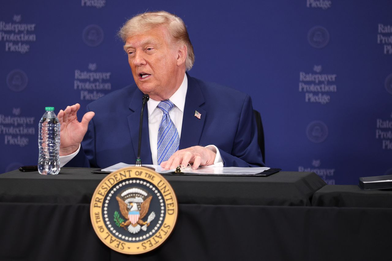 Trump naciska na Fed. "W USA powinny obowiązywać najniższe stopy procentowe na świecie"