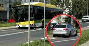 Zielona Góra: Audi uderzyło w autobus. Kierowca i pasażerowie uciekli