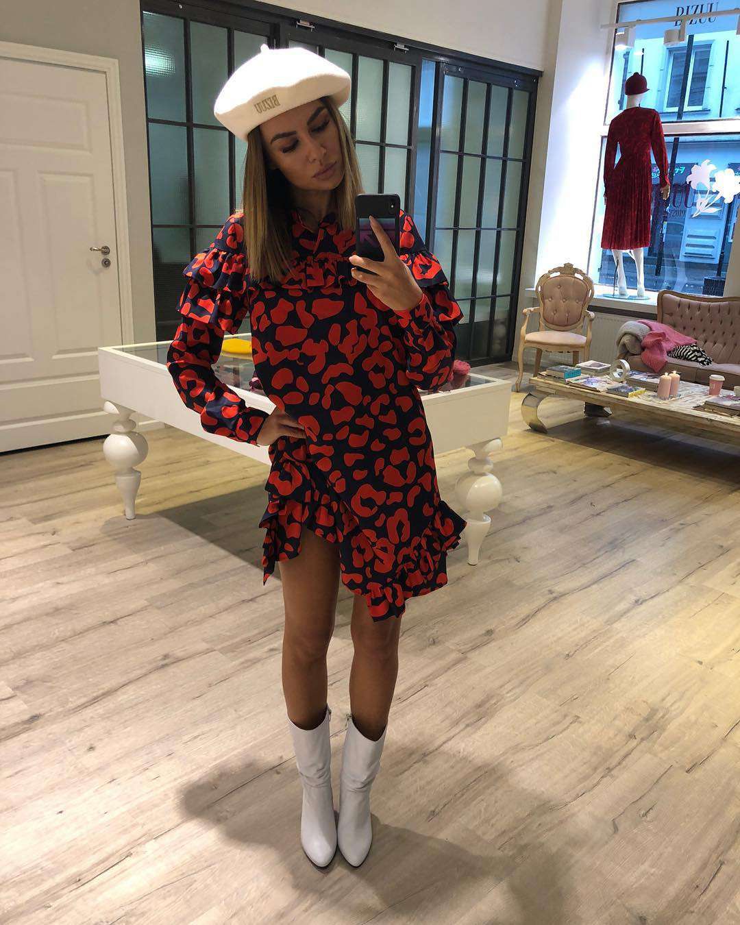 Natalia Siwiec – stylizacja nr 3 na parapetówkę Pasażu Tesco w Krakowie
