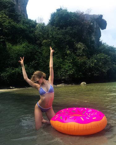 Helena Englert pozuje w bikini w Tajlandii