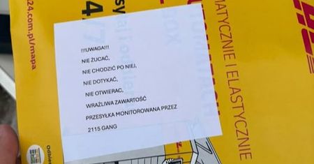 Kurier oniemiał, gdy zobaczył tę paczkę. "Przesyłka monitorowana"