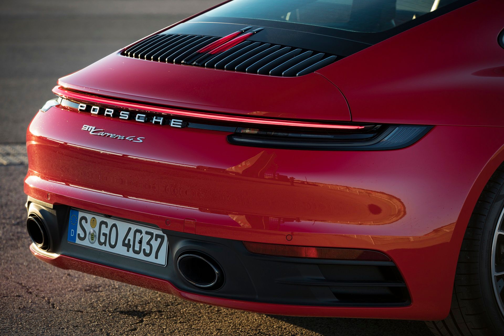 Porsche 911 Carrera 4S 992 (2019) (fot. Porsche)
