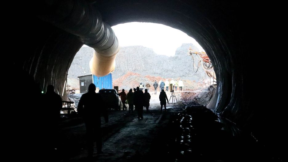 Na Dolnym Śląsku powstanie kolejny tunel? Miałby prowadzić na trasie między Bardem a Kłodzkiem. Jest nieco droższy, ale &#34;rozwiązuje problem na lata&#34;. 