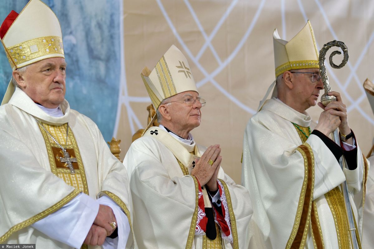 Na zdjęciu kard. Kazimierz Nycz, abp Marek Jędraszewski i abp Stanisław Gadecki