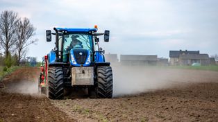 Modernizacja gospodarstw rolnych 2025 — rolnicy dostają drugą szansę na pieniądze?