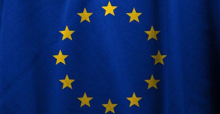 Unia Europejska wprowadzi prawo do naprawy telefonów, bo mamy coraz więcej elektrośmieci