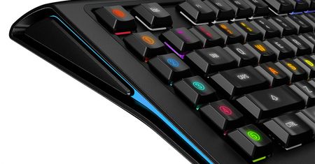 Czy warto wydać fortunę na klawiaturę SteelSeries Apex M800?