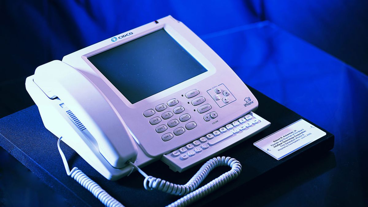 iPhone z 1998 roku. Nieznana historia telefonu, który wyprzedził swoją epokę 1